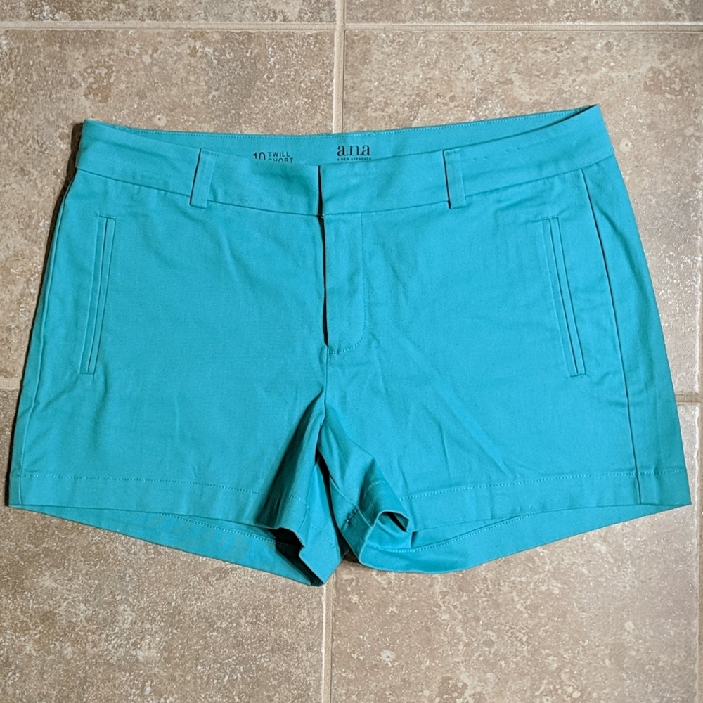 A.n.a. Twill Shorts 3" Inseam
